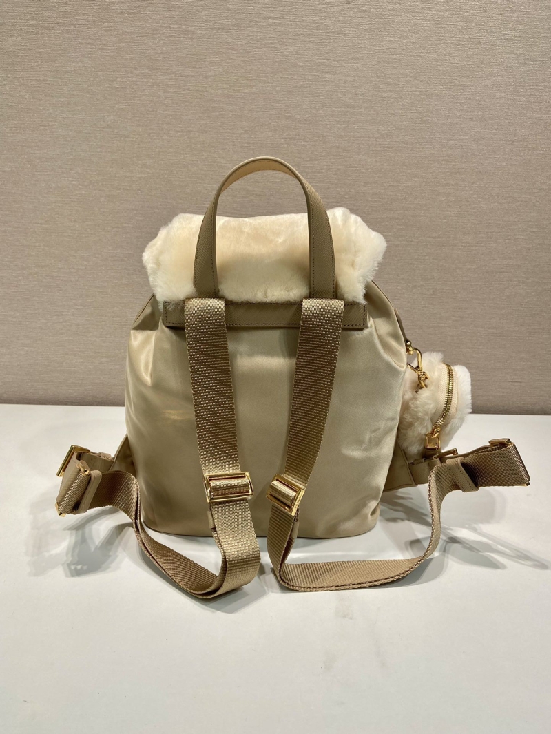 Pra*a backpacks